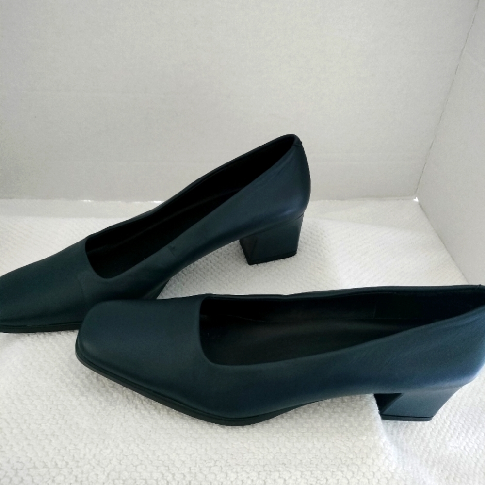 Aerosoles Women's Pump Shoe Sz 8 - Picture 2 of 12